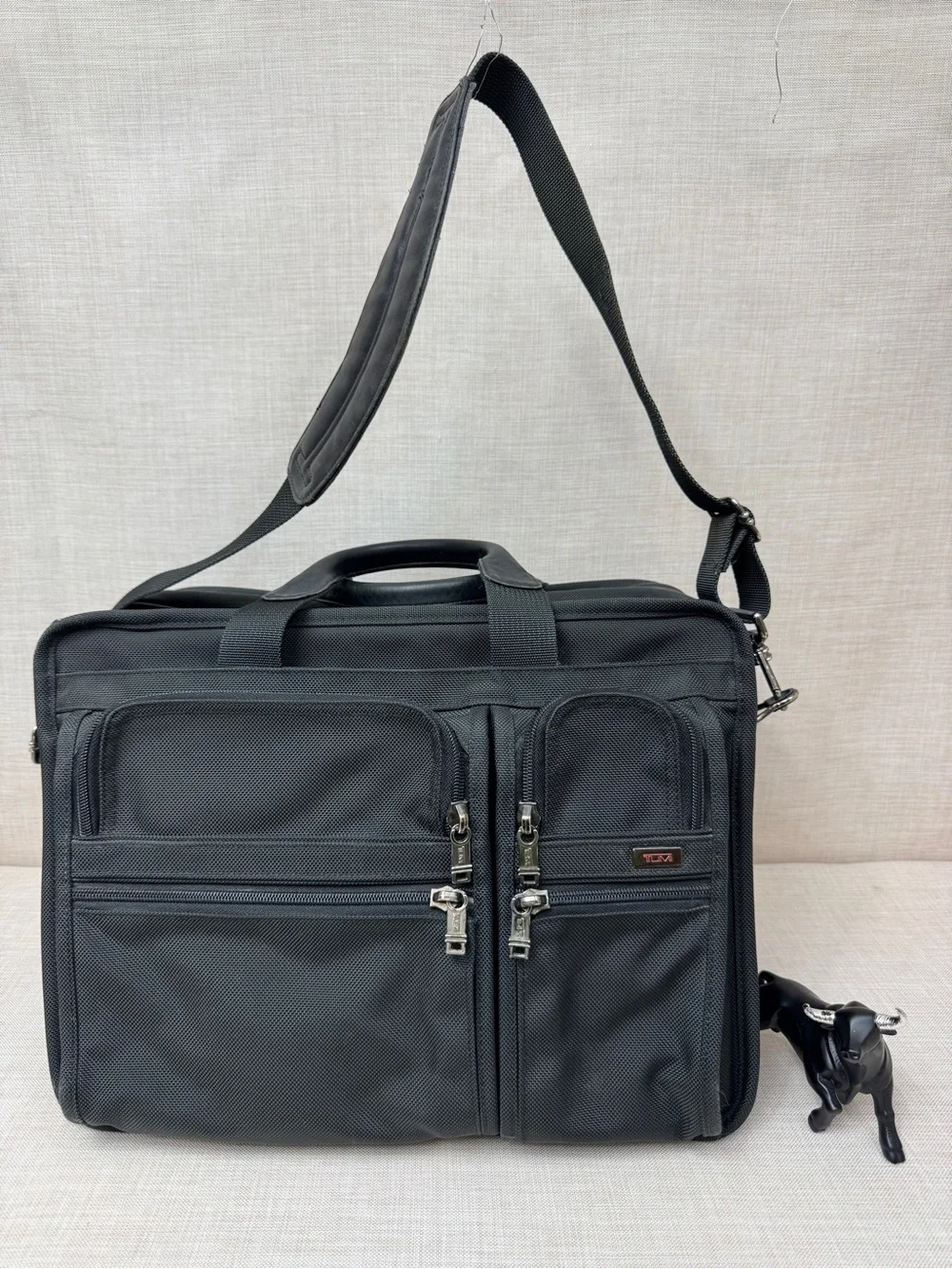 TUMI Alpha Black Ballistic expandable Laptop Business Briefcase 26041D4 EUC $595